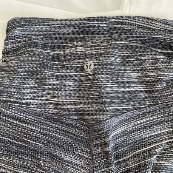 Lululemon Cross-waist Align Pants - Picture 5 of 6